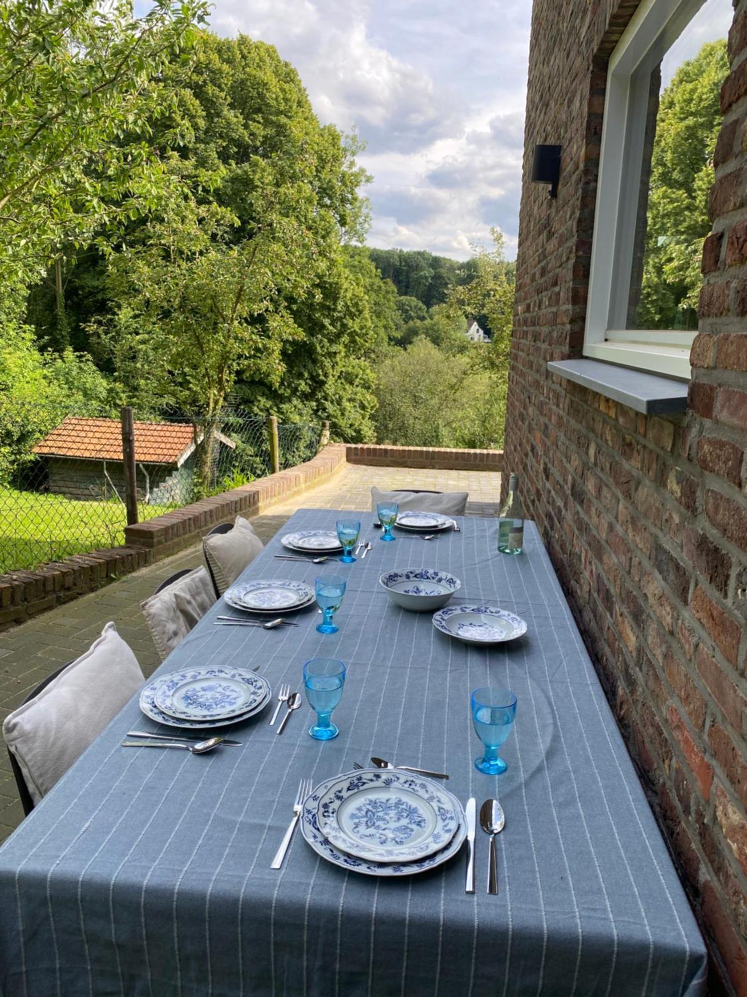 Leukderhuisje Villa Geulle Buitenkant foto